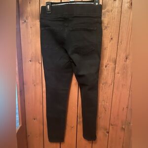 Old Navy Women’s Size 2 Short